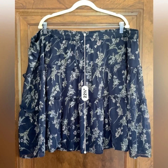 Vero Moda Curve Navy Floral Knee Length Skirt Women Plus Size 24 - Picture 5 of 8
